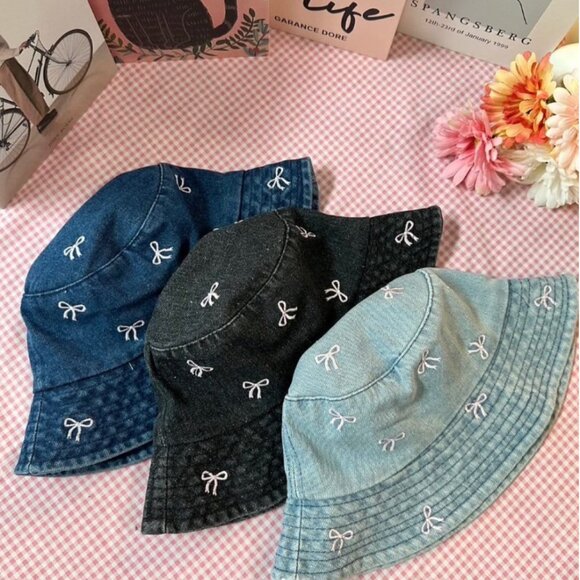 NWT Black Denim Bucket Hat with Embroidered Bow Casual Chic Streetwear - Picture 2 of 2